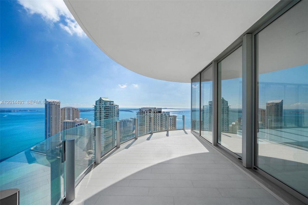 300 Biscayne Blvd Way, Unit 3801, Miami, FL 33131 Photo