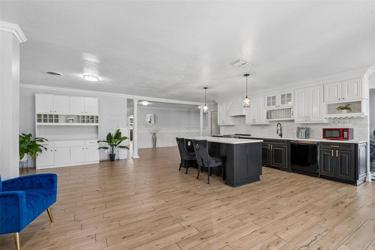 2790 Pinellas Point Drive S, Saint Petersburg, FL 33712 Photo