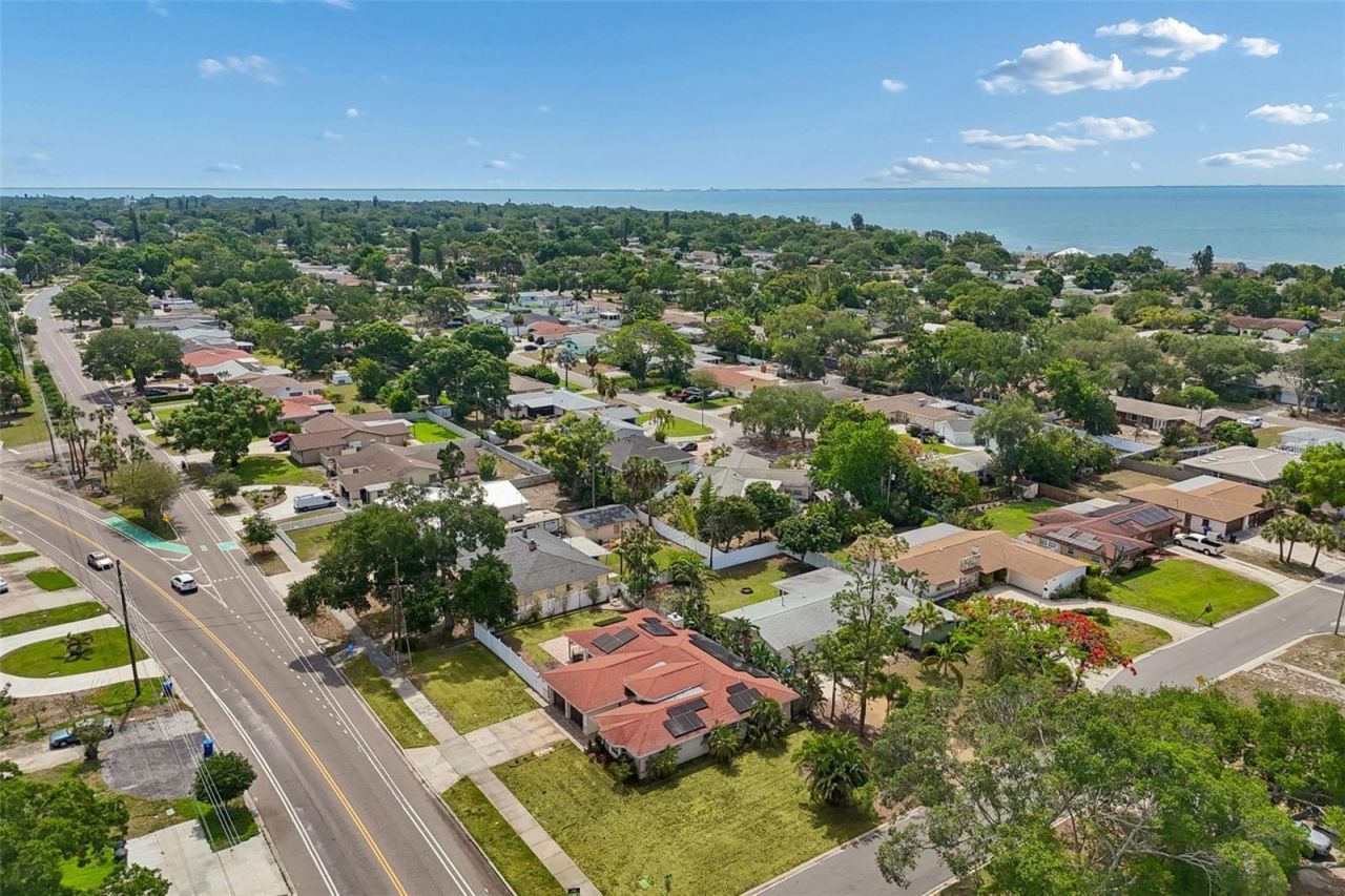 2790 Pinellas Point Drive S, Saint Petersburg, FL 33712 Photo