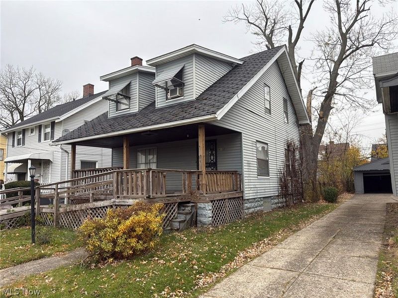 4107 E 146th Street, Cleveland, OH 44128 Photo 2