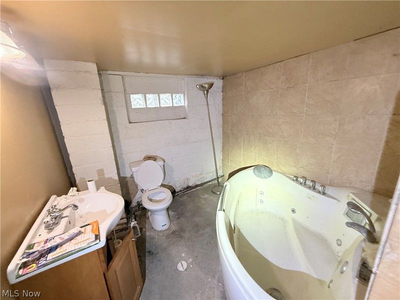 4107 E 146th Street, Cleveland, OH 44128 Photo 28