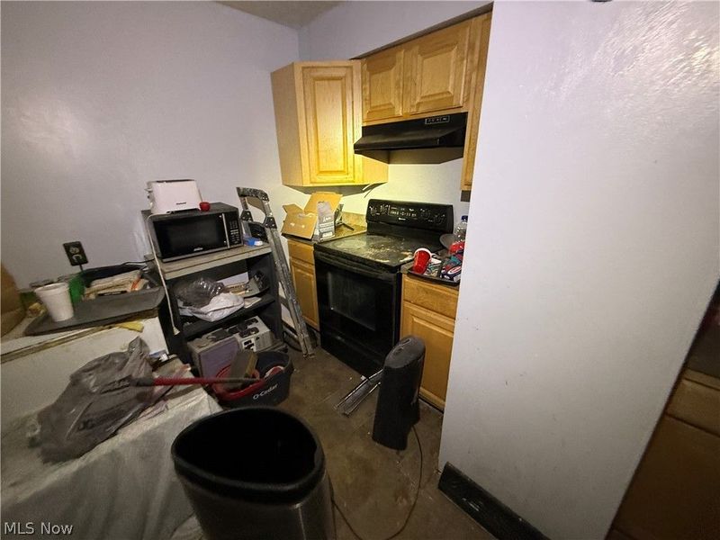 4107 E 146th Street, Cleveland, OH 44128 Photo 6