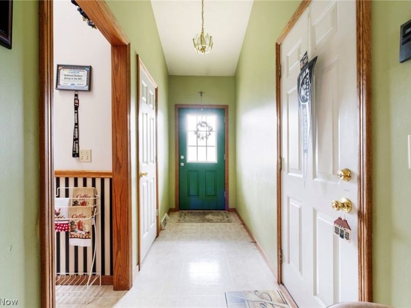 344 Myron Street , Hubbard, OH 44425 Photo 5