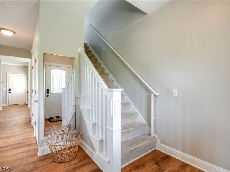 2750 Himelrigh Boulevard, Barberton, OH 44203 Photo 11