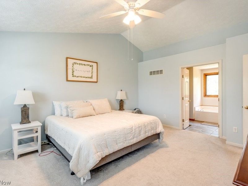 326 Saint Lawrence Circle, Northfield, OH 44067 Photo 31