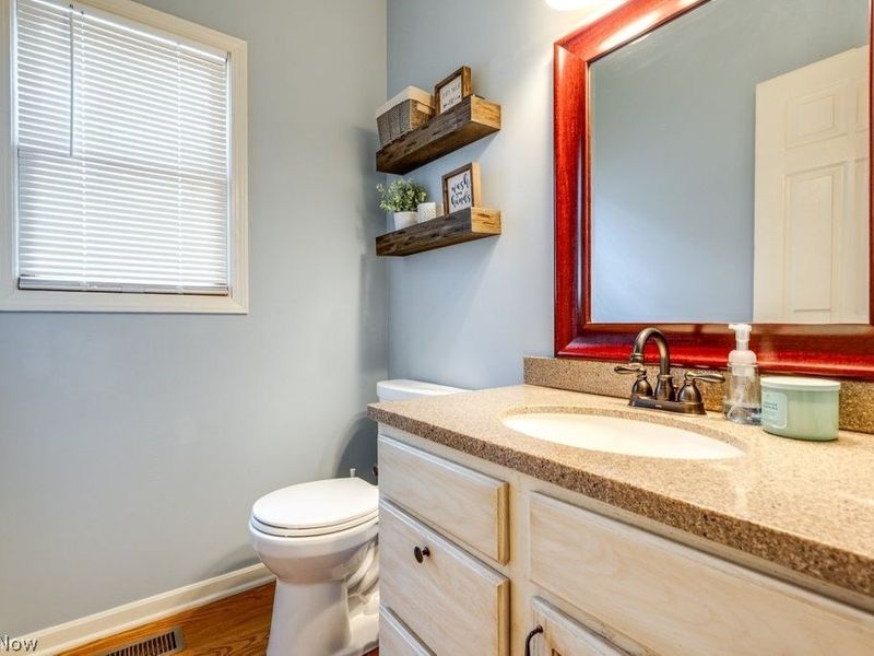 326 Saint Lawrence Circle, Northfield, OH 44067 Photo 8