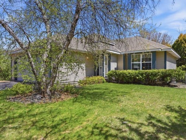 9480 71st S, Cottage Grove, MN 55016