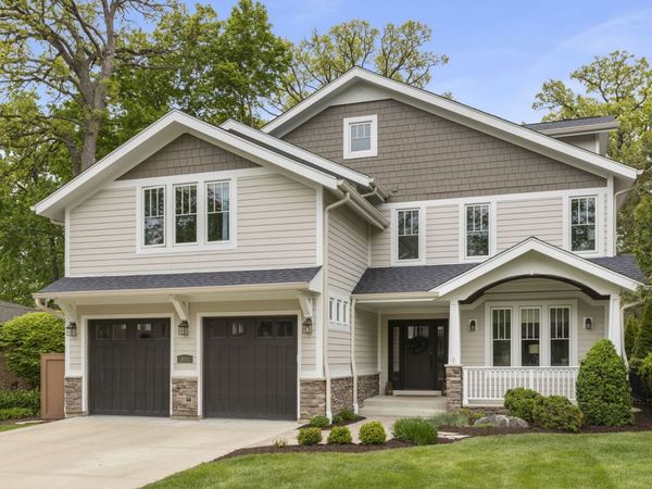 451 Lowell Avenue , Glen Ellyn, IL 60137