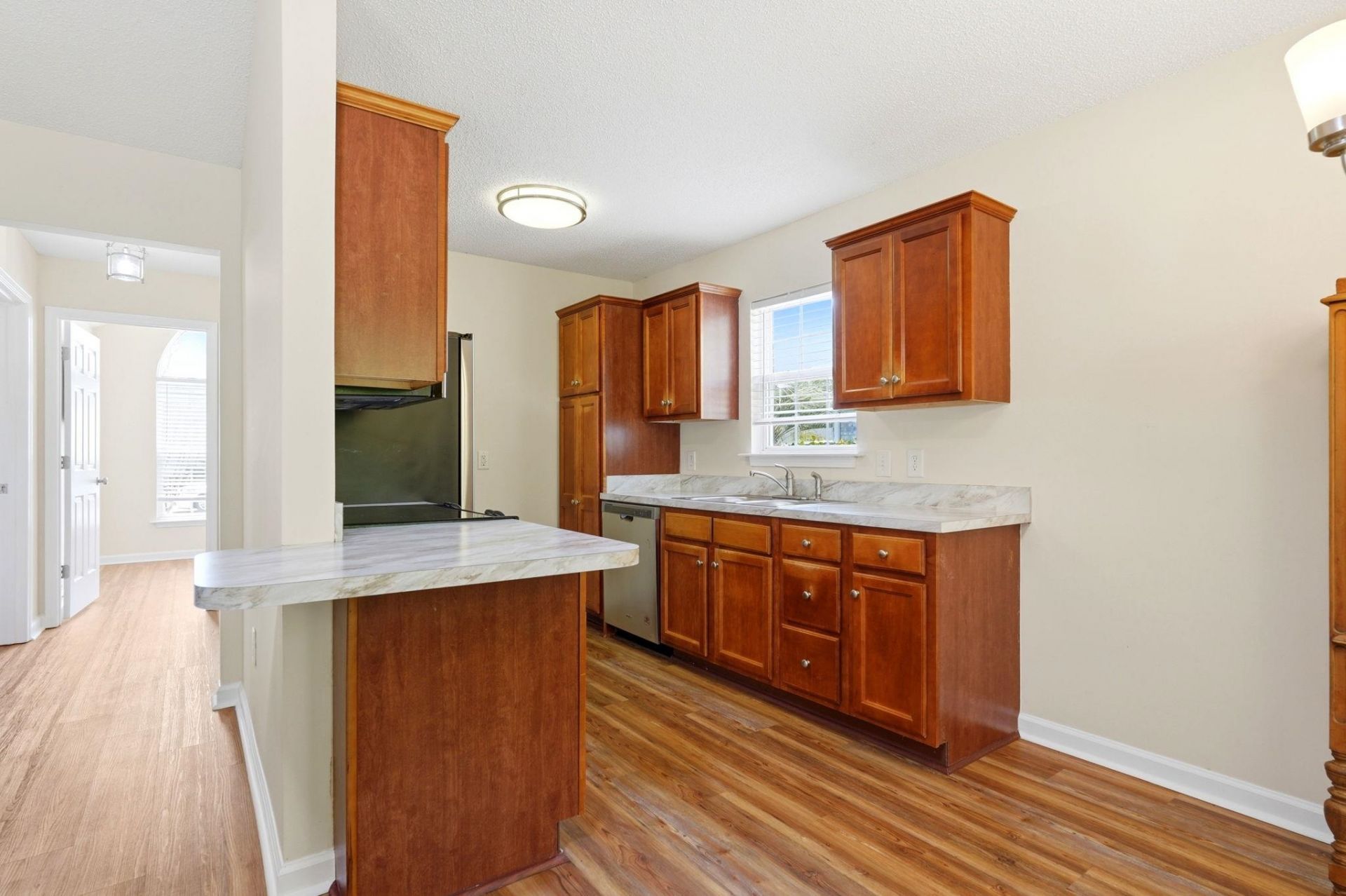1648 Langley Dr. Photo 11