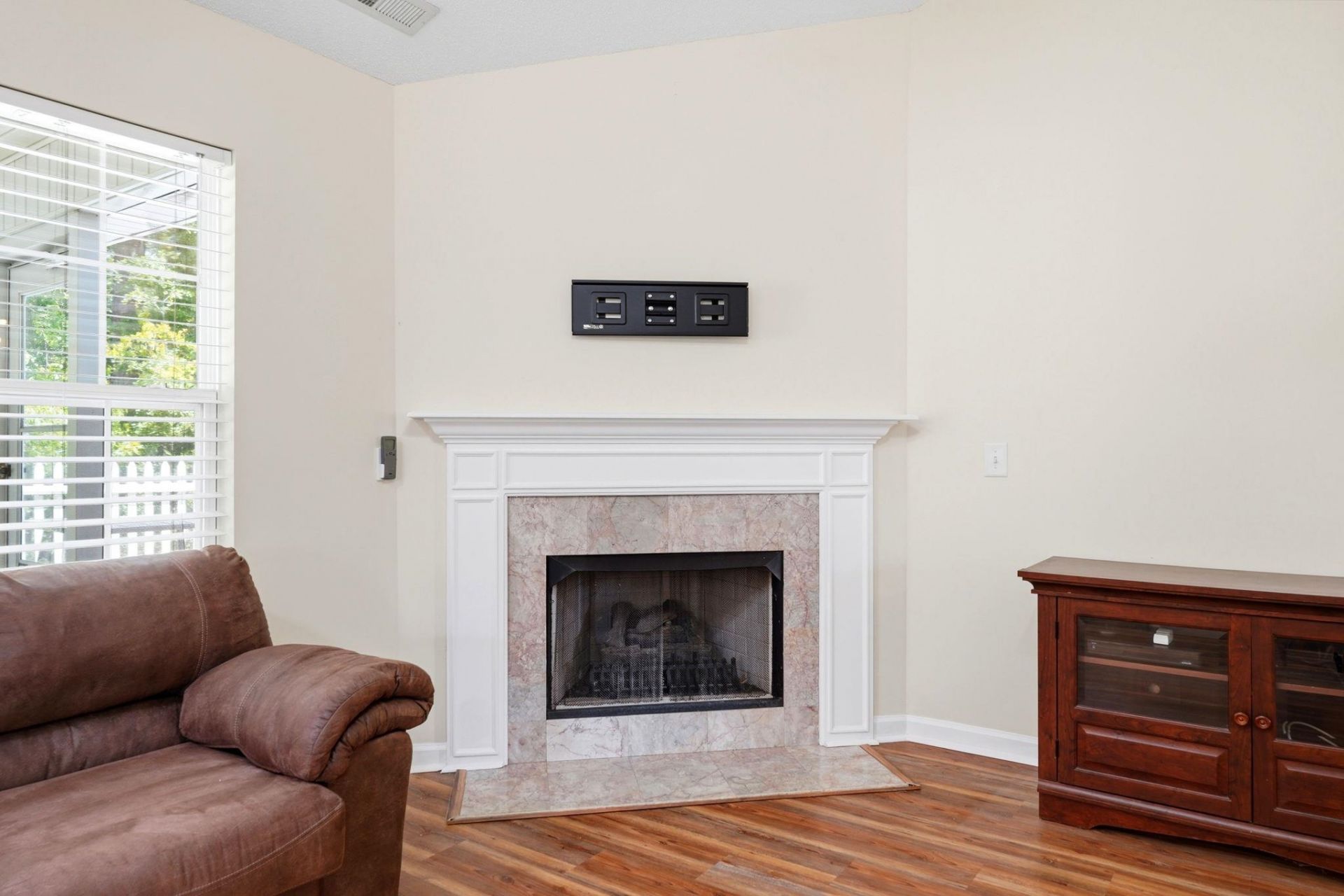 1648 Langley Dr. Photo 13