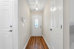 1648 Langley Dr. photo 4