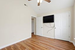 1648 Langley Dr. photo 4