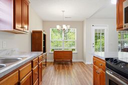 1648 Langley Dr. photo 4