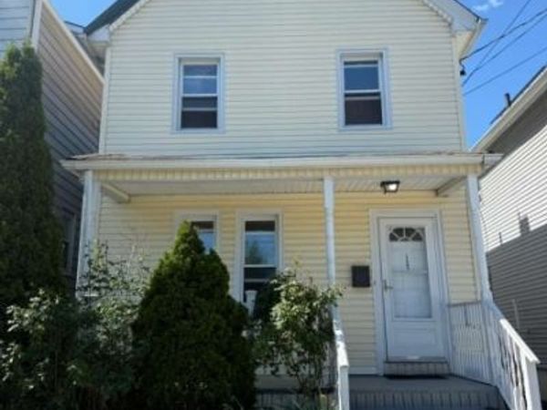 137 Central Ave, Hackensack, NJ 07601