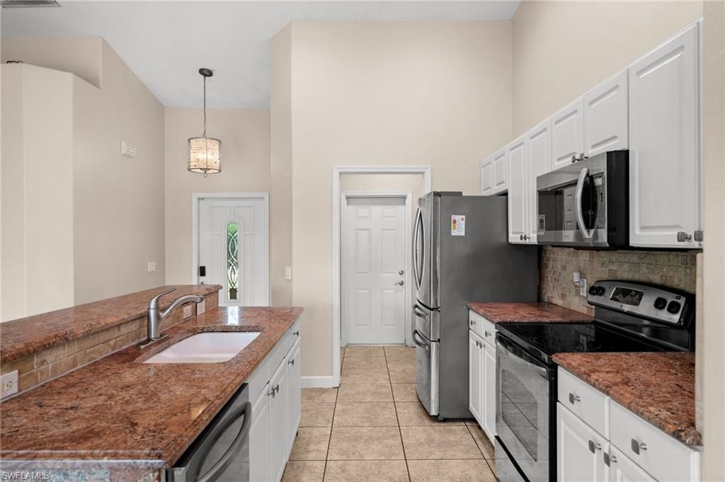 8346 Wren Rd , Fort Myers, FL 33967 Photo