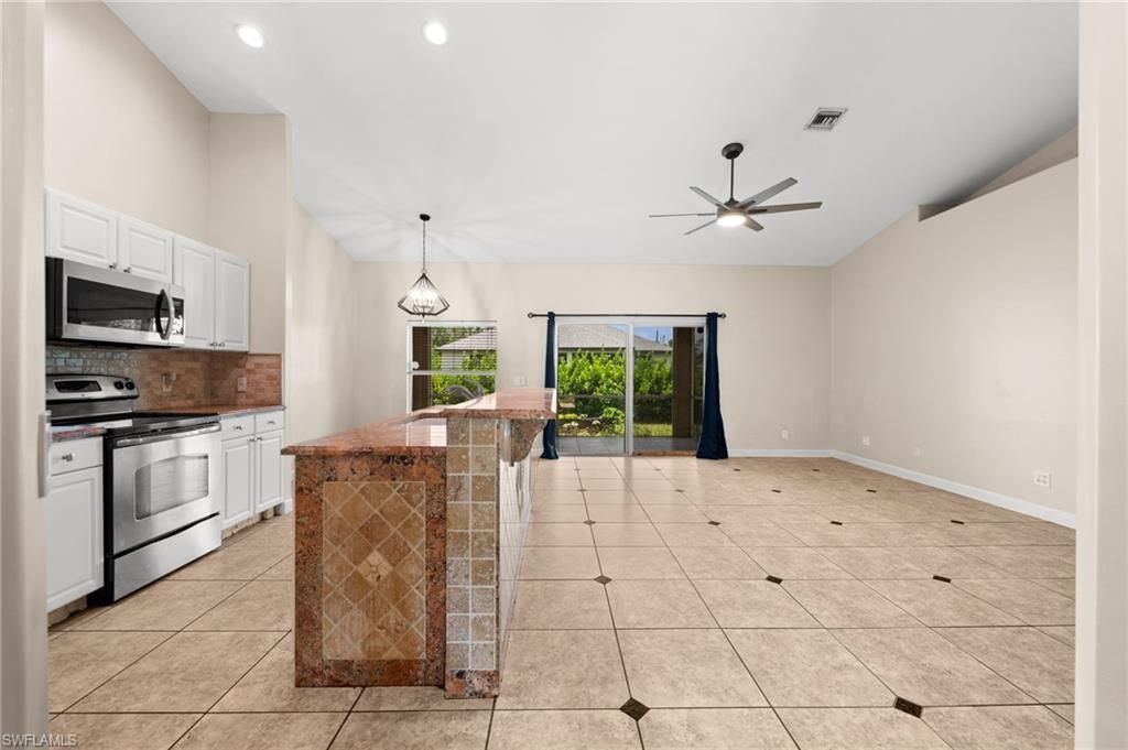 8346 Wren Rd , Fort Myers, FL 33967 Photo