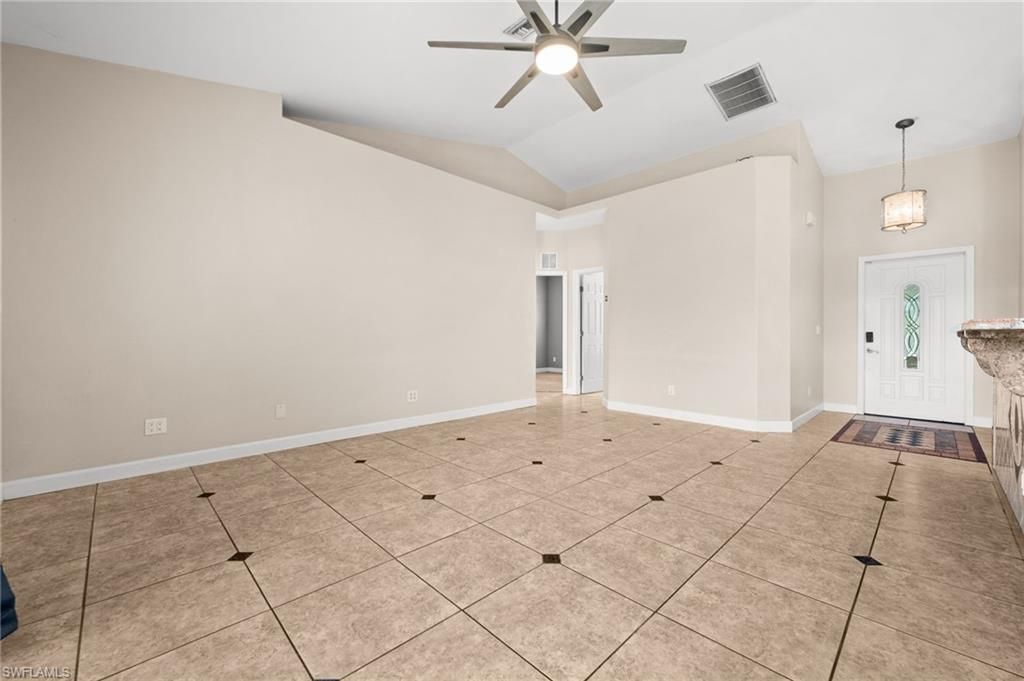 8346 Wren Rd , Fort Myers, FL 33967 Photo