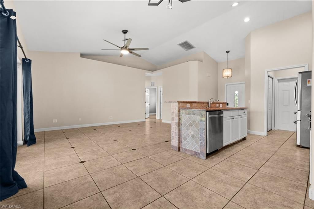 8346 Wren Rd , Fort Myers, FL 33967 Photo