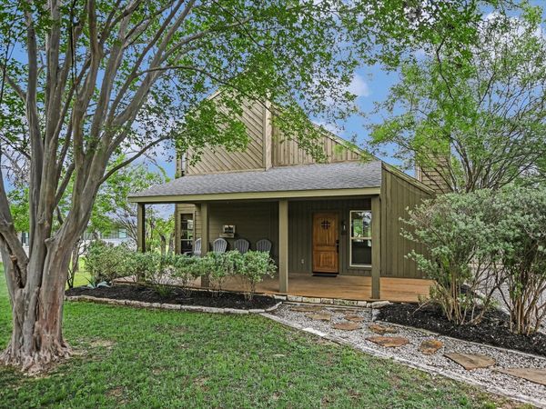 424 Bedford DR, Spicewood, TX 78669