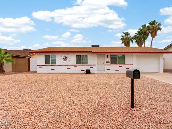 1182 W EL ALBA Way, Chandler, AZ 85224