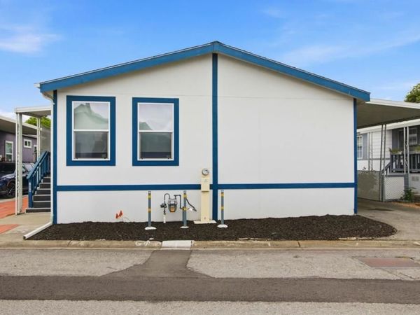 1085 Tasman Drive, Sunnyvale, CA 94089