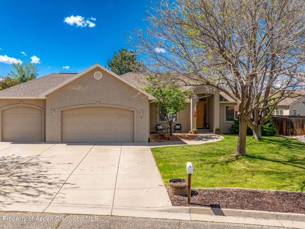 24 Promontory Place, Parachute, CO 81635
