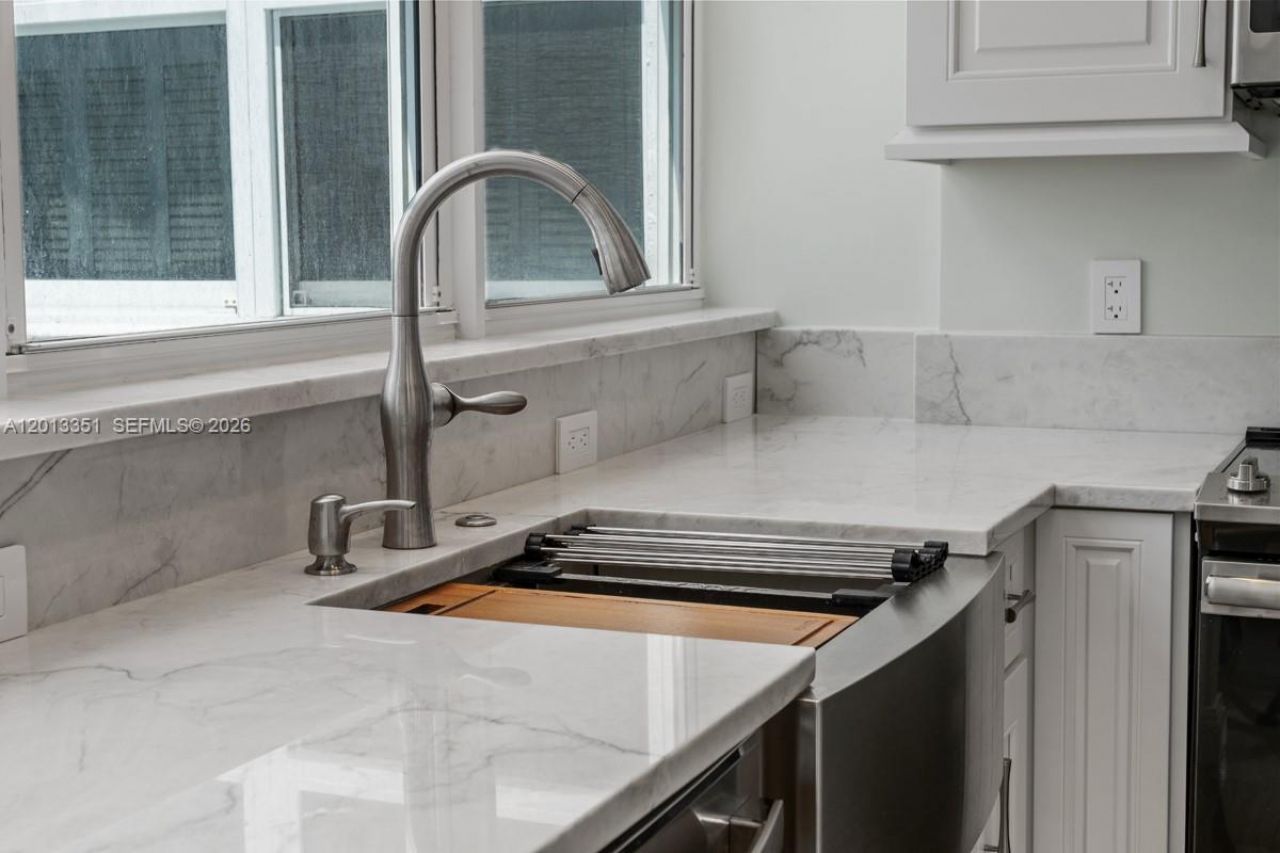 1920 S Ocean Dr, Unit 701, Fort Lauderdale, FL 33316 Photo