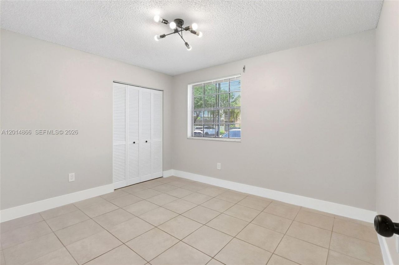 800 Independence Dr, Unit 800F, Homestead, FL 33034 Photo