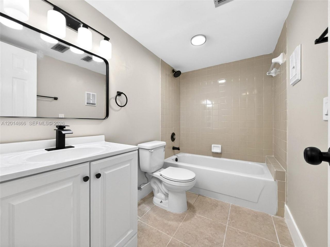 800 Independence Dr, Unit 800F, Homestead, FL 33034 Photo