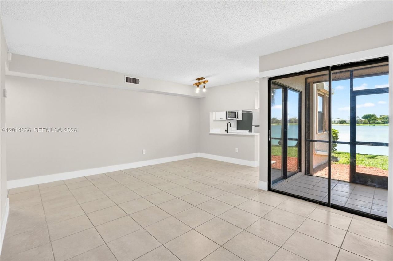 800 Independence Dr, Unit 800F, Homestead, FL 33034 Photo