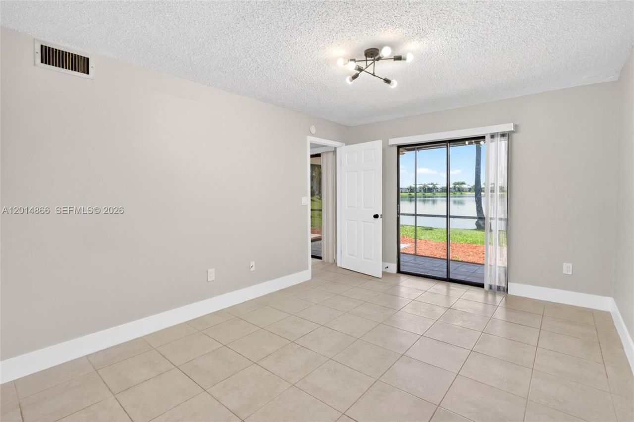 800 Independence Dr, Unit 800F, Homestead, FL 33034 Photo