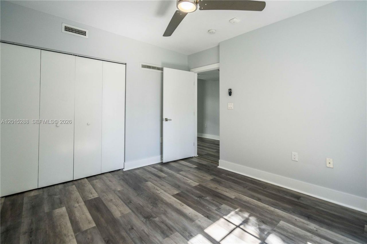 331 85th St, Unit 3, Miami Beach, FL 33141 Photo