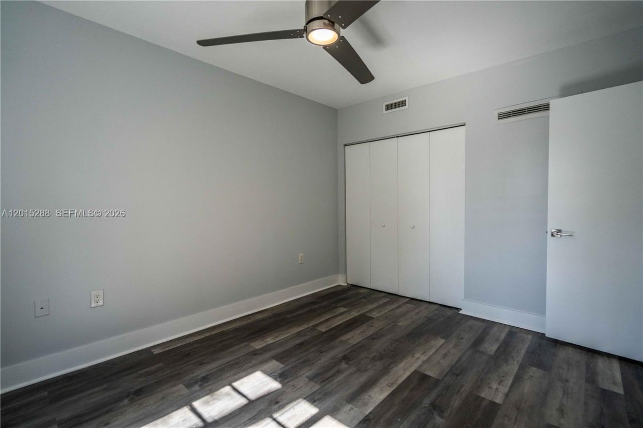 331 85th St, Unit 3, Miami Beach, FL 33141 Photo