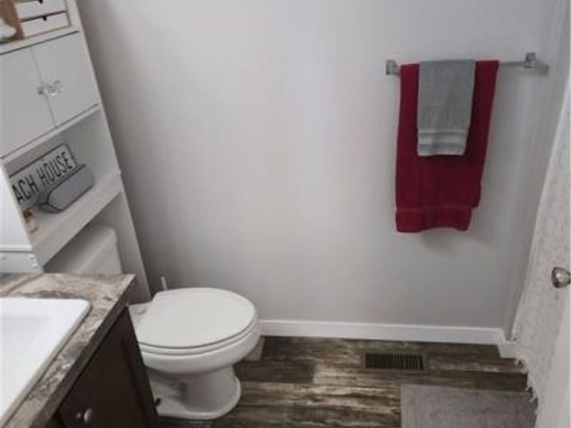 292 Westwoods Street, Amherst, OH 44001 Photo 14