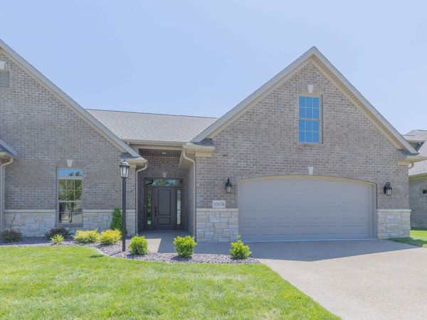 7065 Ironwood Circle, Unit B, Newburgh, IN 47630
