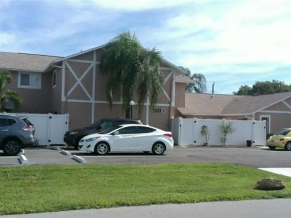 1021 SE 8th TER , Unit C, CAPE CORAL, FL 33990