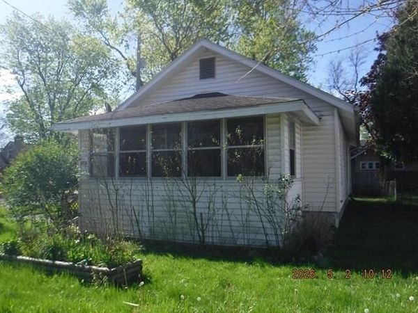 2726 E Main Street, Kalamazoo, MI 49048