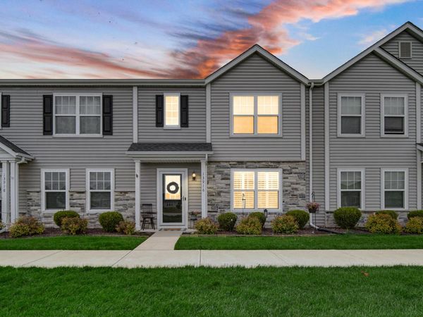 13916 Flagstaff Street , Cedar Lake, IN 46303