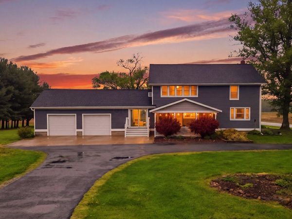 5134 Holmes Center Road , Bucyrus, OH 44820