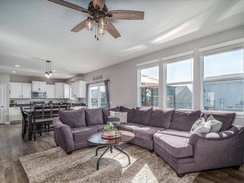 5947 Ballydugan Drive, Galloway, OH 43119 Photo 12
