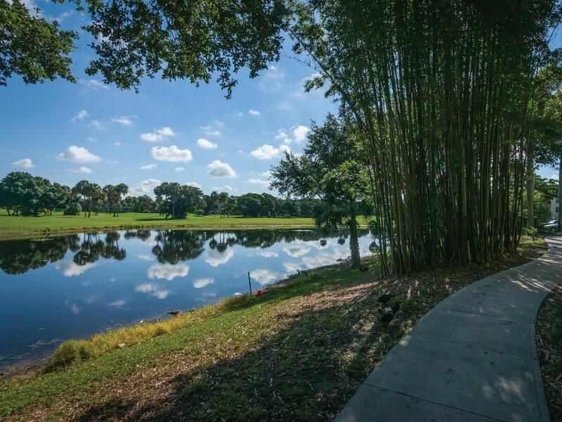 4241 W Mcnab Road W, Unit 32, Pompano Beach, FL 33069 Photo
