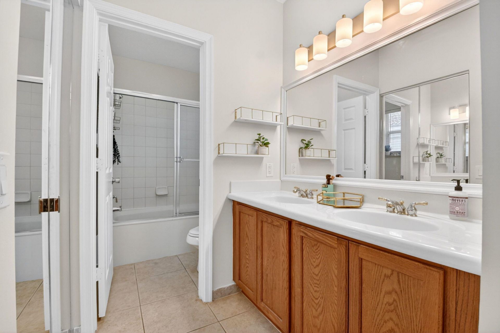 3271 Laurel Ridge Circle, Riviera Beach, FL 33404 Photo