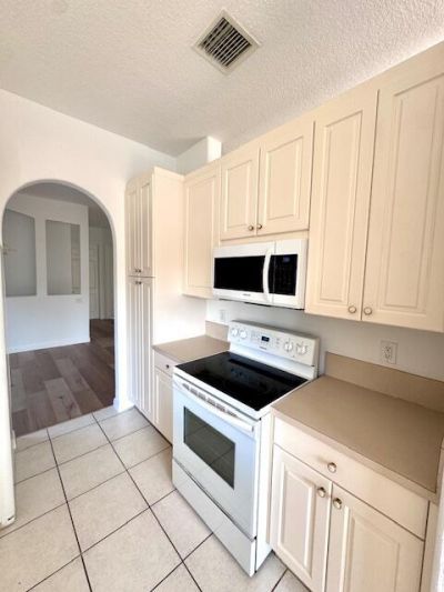 7842 Exeter Boulevard E, Tamarac, FL 33321 Photo
