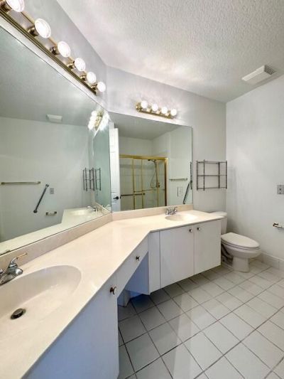 7842 Exeter Boulevard E, Tamarac, FL 33321 Photo