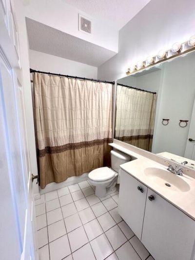 7842 Exeter Boulevard E, Tamarac, FL 33321 Photo