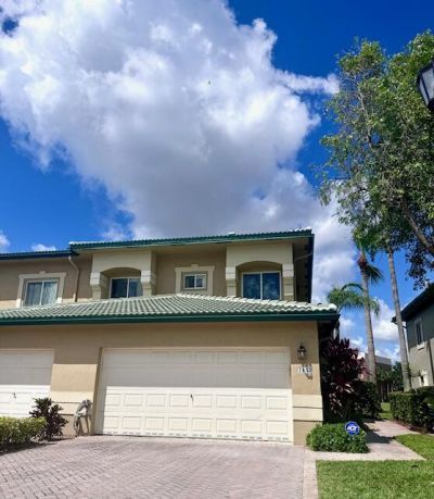7842 Exeter Boulevard E, Tamarac, FL 33321 Photo