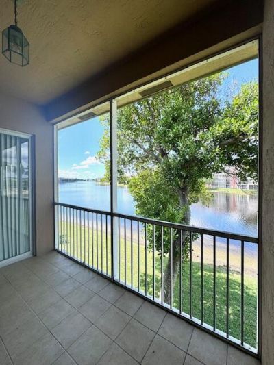 7842 Exeter Boulevard E, Tamarac, FL 33321 Photo