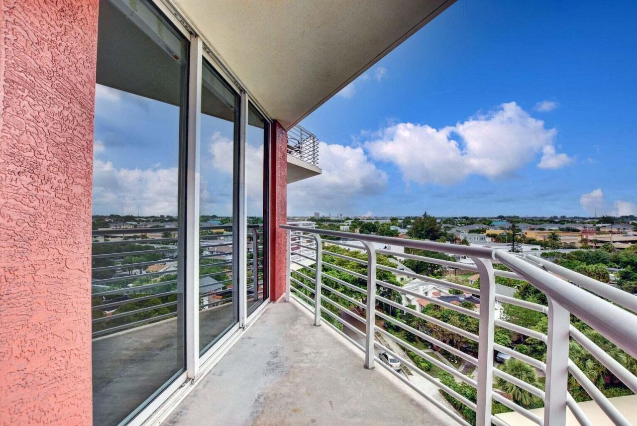 1551 N Flagler Drive, West Palm Beach, FL 33401 Photo