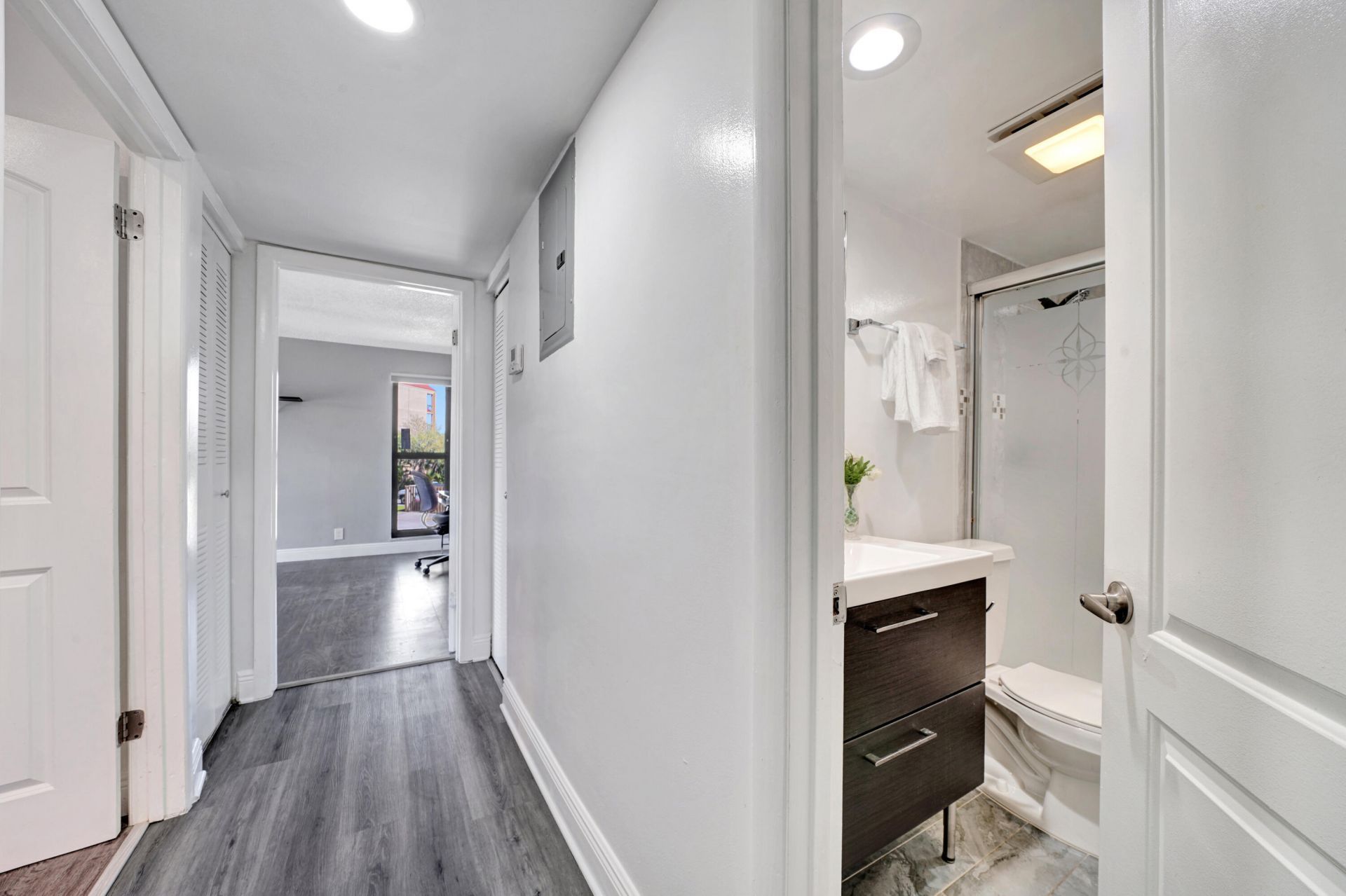 516 Osprey Drive, Unit 16c, Delray Beach, FL 33444 Photo