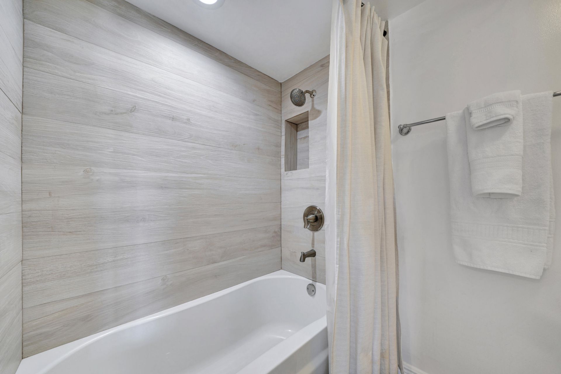 516 Osprey Drive, Unit 16c, Delray Beach, FL 33444 Photo